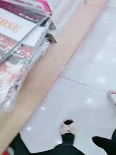 【户外实习生】漂亮小女孩戴着跳蛋~逛市场~骑车各种露~✨✨✨胆子真是太大了,就是这份心跳-203014-351_(new)第02集