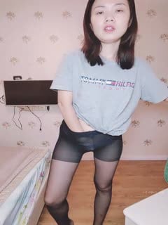 【极品熟女】【少妇熟透】合集,超有味道的巨臀白皙少妇~~✨✨✨这这个姐姐真是,水还多820第01集
