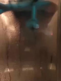 浴室也要来上一发,还请朋有帮忙摄影