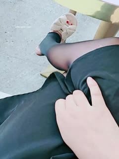 【户外实习生】漂亮小女孩戴着跳蛋~逛市场~骑车各种露~✨✨✨胆子真是太大了,就是这份心跳-203014-351_(new)第01集