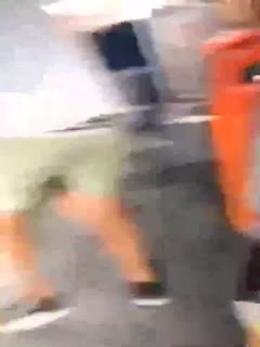 【独家爆料】福建某地公交车强行猥亵事件!小姐姐被公交车男乘客