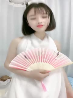 新下海古典美仙女_【迷你小公主】_清风玉扇,优雅漏奶扒逼的。!