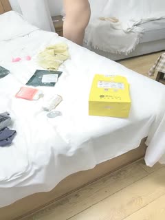 榨精少女_高挑长腿萝莉,史上最干净的小穴之一,无套内射..