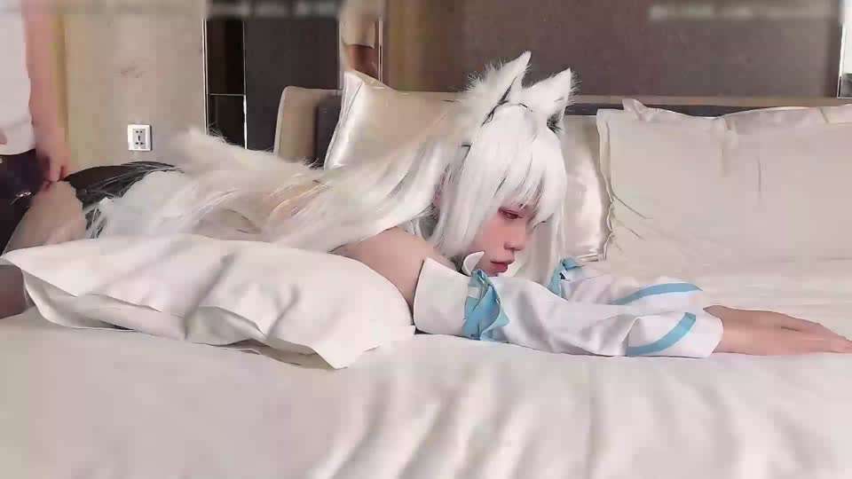 把hololive的小白狼后入到翻白眼~萌萝就是乖巧,直接抱着操#性交#二次元#母狗#美臀
