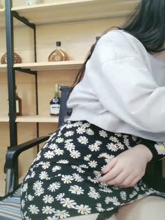 肥臀长腿极品御姐~自慰大秀,特写蝴蝶粉穴