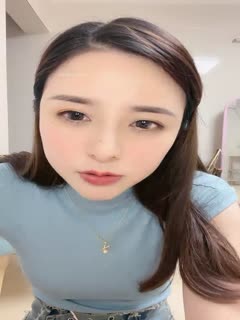 黑丝女神【甜腻小喵】裸舞一字马白虎道具自慰狂插!美!_3。