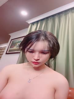 核弹!极品尤物【幼猫】天然美乳这身材绝了_4。