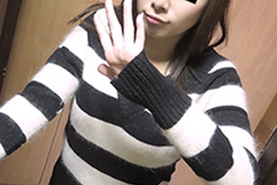 看看独居女孩的房间! ~他认真地自慰~橘优奈