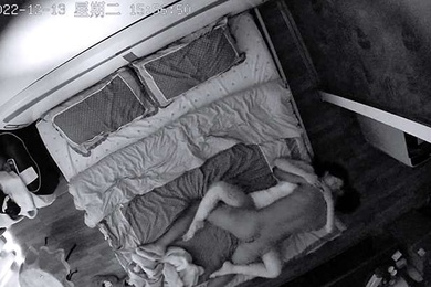 成年兄妹乱伦美女爽到叫表哥叫老公不一定是真的但是叫表哥肯定是