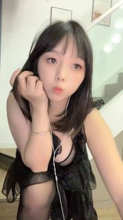 核弹!清纯G奶女神~20小时~扣穴自慰~爽