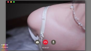 极品尤物台北娜娜nana_taipei onlyfans付费剧情定制福利,一边和老公视频通话,一边被疯狂输出