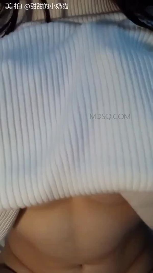 甜心奶猫酱(甜甜的小奶猫)开胸毛衫揉奶白丝