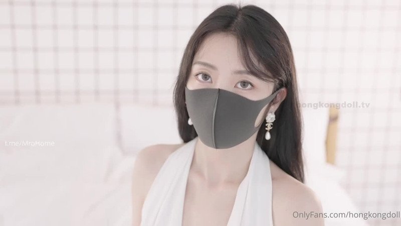 玩偶姐姐-HongKongDoll-夏日回忆[1V 74P]
