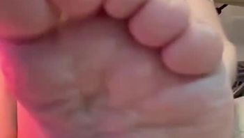 易直播胆胆剧情福利,极品制服足控女神调教