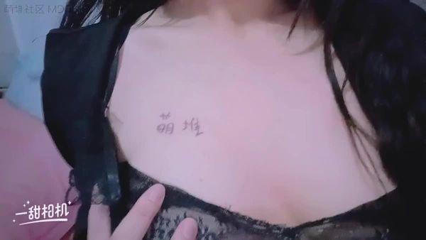 老公今天穿了黑丝喜欢吗!一米七的琪琪