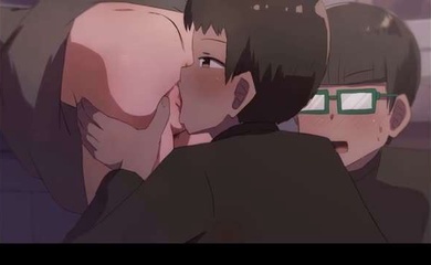 体育倉庫の窓枠に挟まるし、おしっこも我慢できないし、クソ陰キャどもにいじられまくる久川颯 2